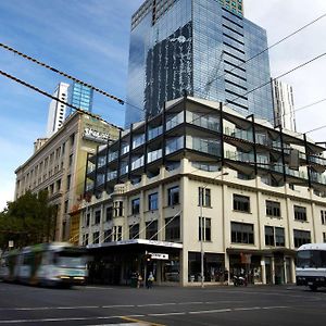 Comfort Apartments On Elizabeth
